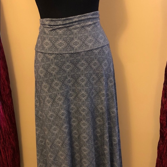 LuLaRoe maxi skirt - Picture 3 of 4